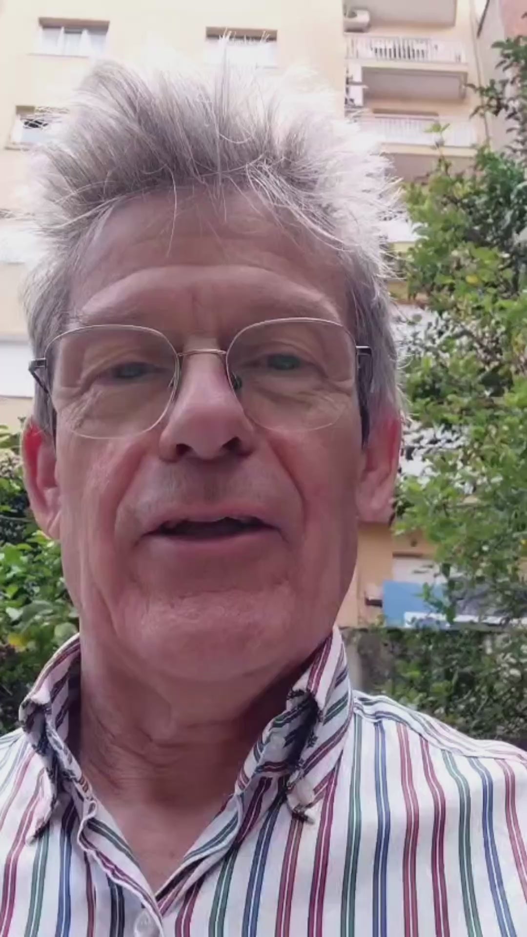 Cargar video: 